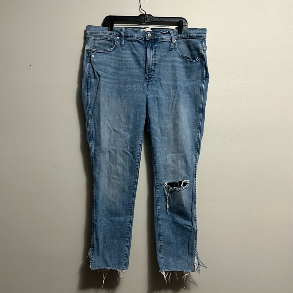 Madewell high rise skinny cropped distressed jeans size 35